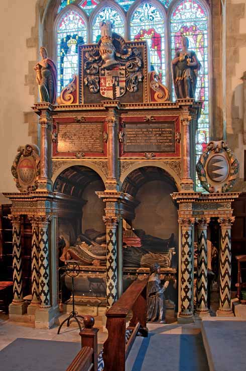 Poliedros en los mausoleos ingleses